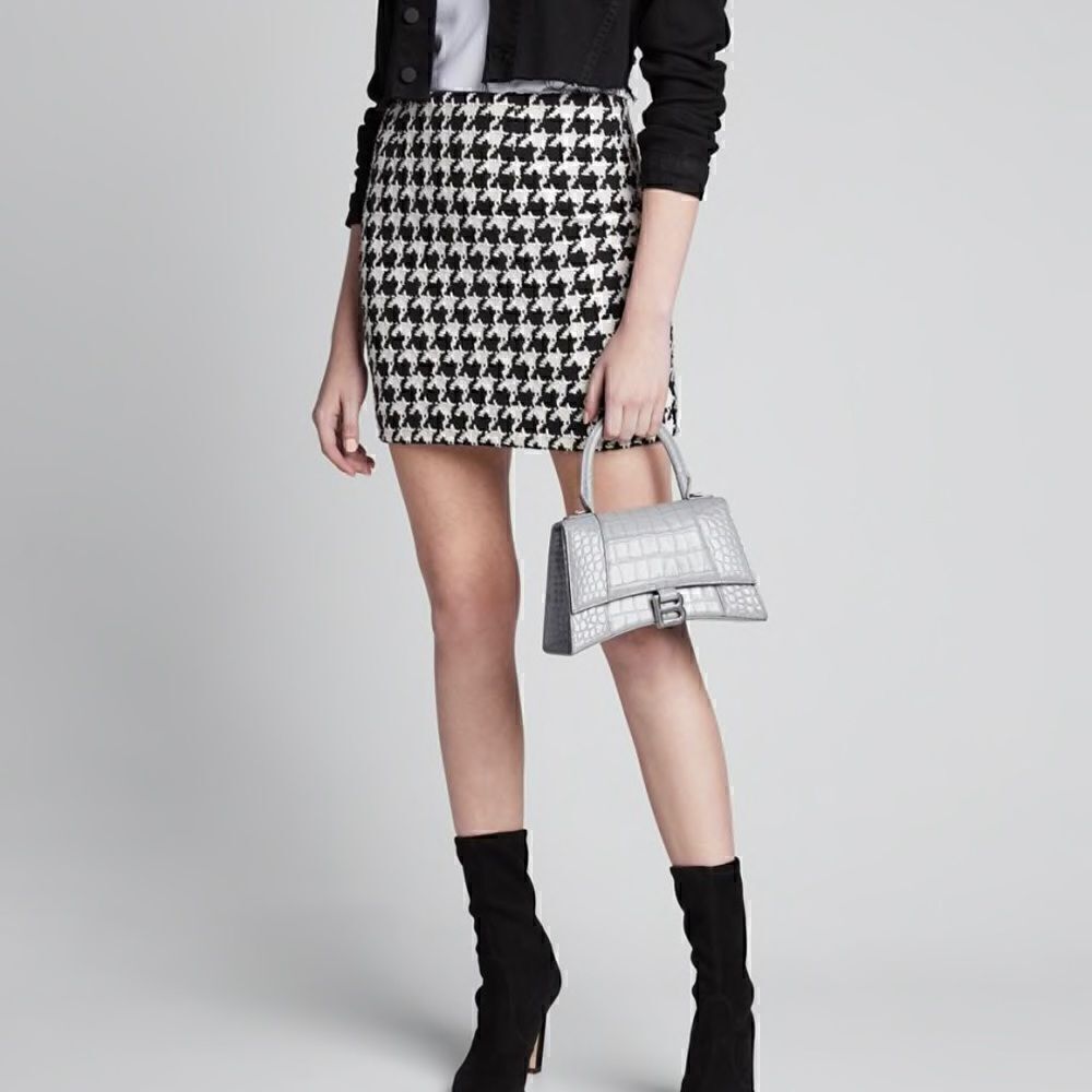 L’AGENCE Livia Houndstooth Tweed Mini Skirt Black White Short Length Pattern 2